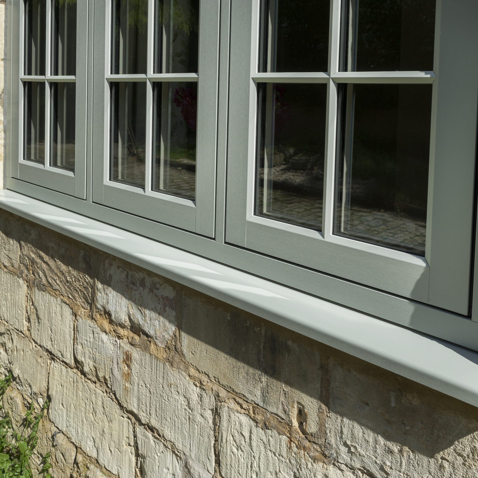 chartwell green Residence 9 timber-look windows