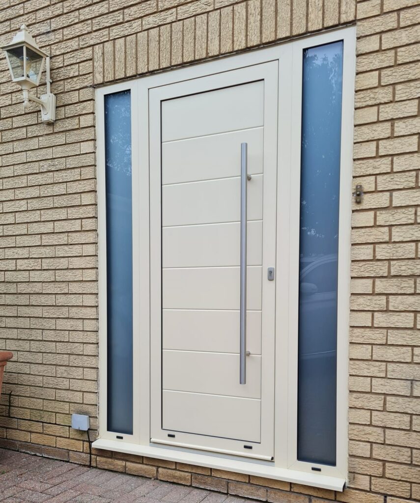 Aluminium front door in Lincolnshire to a brick built house