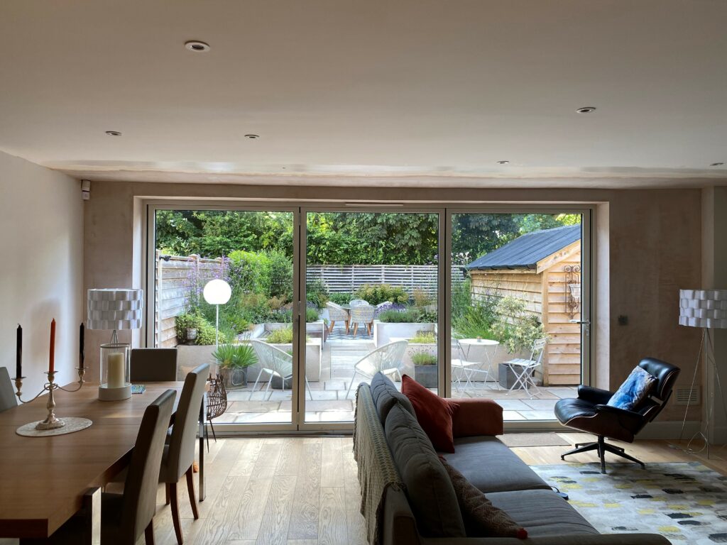 Schüco bifolds in Leicestershire looking through the doors